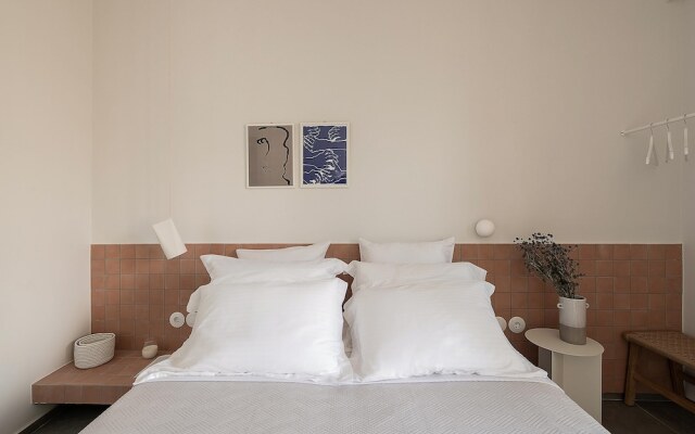 Lofos Casteli Sunlight