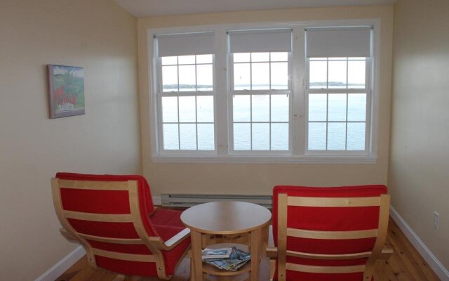 The Inn on the Wharf