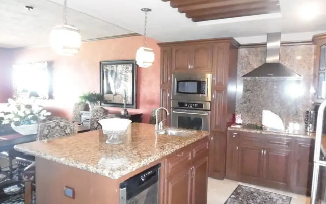 Sonoran Sky 2BR Upper 603 by Casago