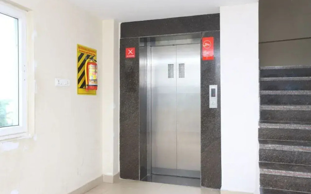 OYO 9659 Hotel RR Grand