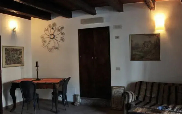Filippo's Holiday House