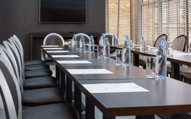 Best Western Chiswick Palace & Suites