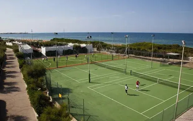 Villaggio Oasi Le Dune Resort