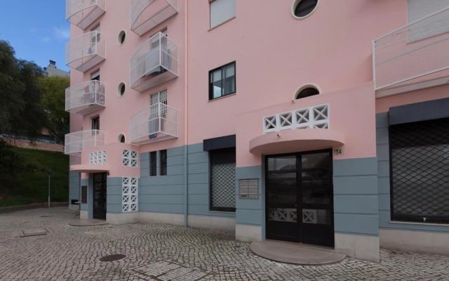 FLH Olivais Family Flat