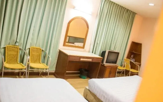 Istana Monaco Hotel