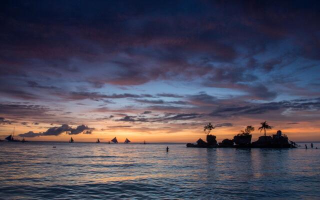 Bamboo Beach Resort