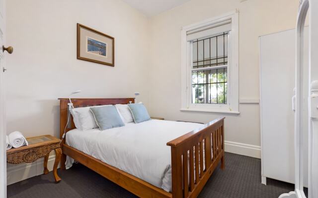 Drummoyne 3 Bedroom Home (62ALE)