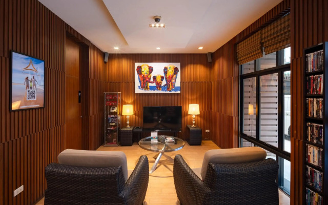 iCheck inn Gems Center Silom