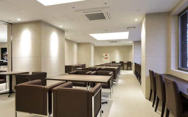 Ibis budget Osaka Umeda