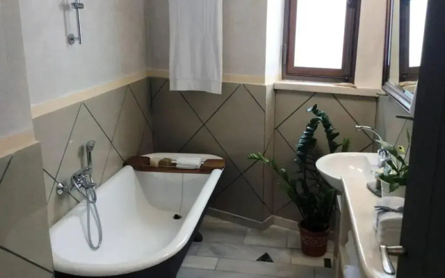 Unique - Spacious Studio with rooftop / Thissio