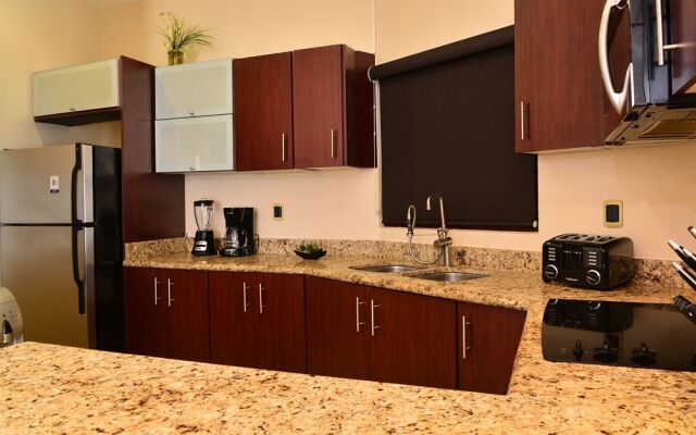 Residences El Faro by Your Best Getaway