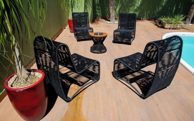 Casa com Piscina e Churrasqueira no Pantanal