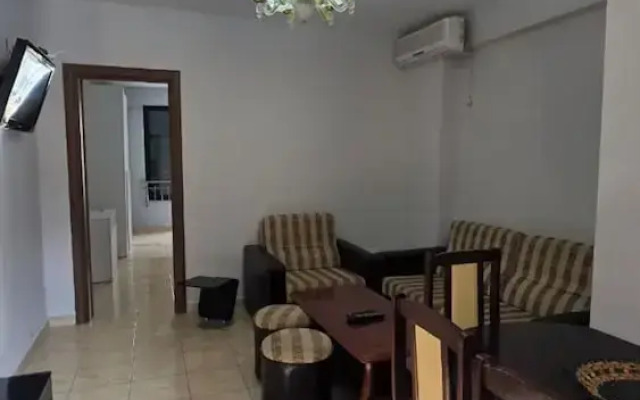 Tirent Apartment - Cozy Bedrooms Stay by Golem Beach.