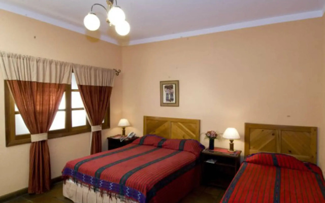 Hotel Dos Mundos