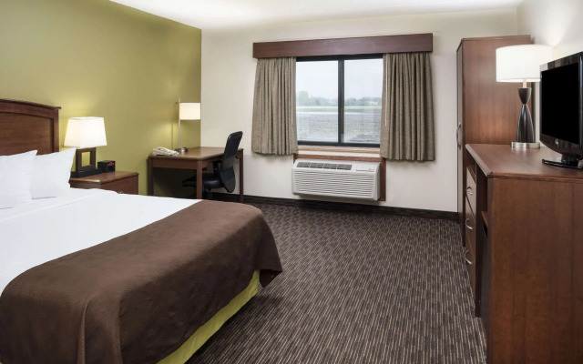 AmericInn by Wyndham Wahpeton