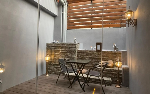 Yosemite Motel - Chunghua Branch