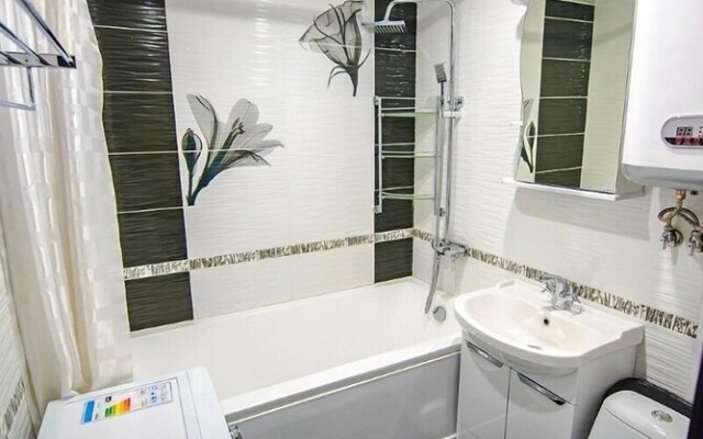 Апартаменты на пр-те 100-летия Владивостока, 51