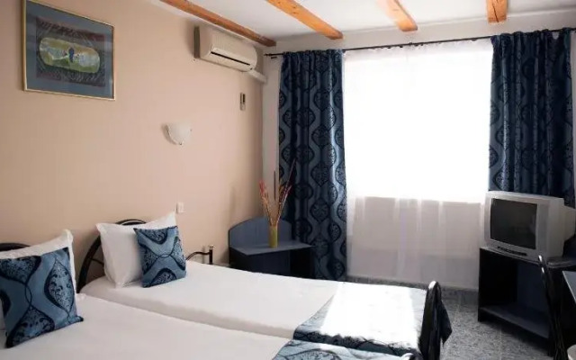 Cormoran Resort