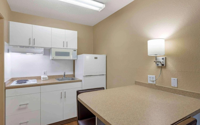 Extended Stay America Suites Portland Tigard