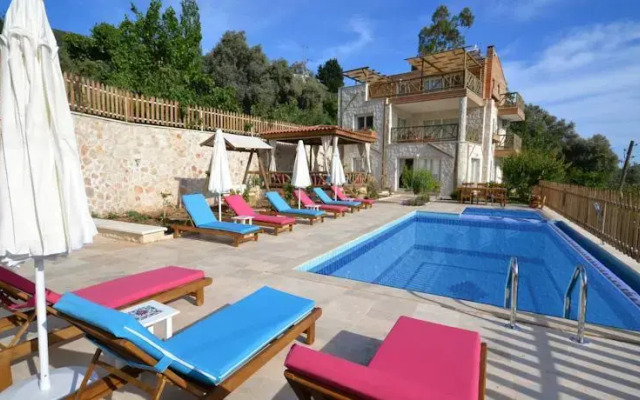Villa Kelebek Oz