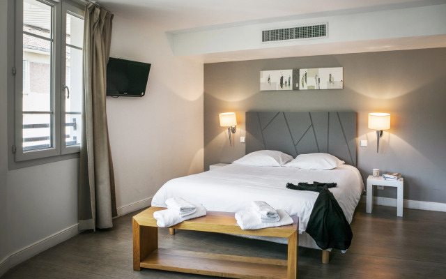 Comfort Aparthotel Lourdes Lorda