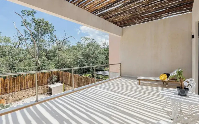 Beautiful 2 Bedroom Apartment