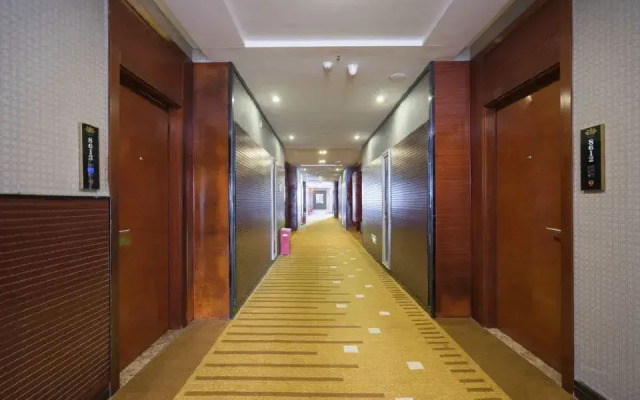 Guanfu Chinese Grand Hotel