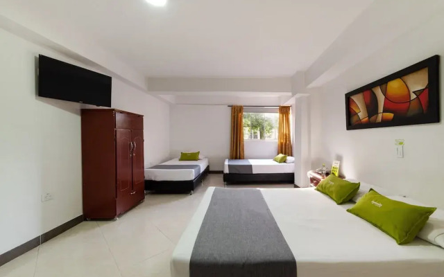 Hotel Imperio 70 by Ayenda Rooms