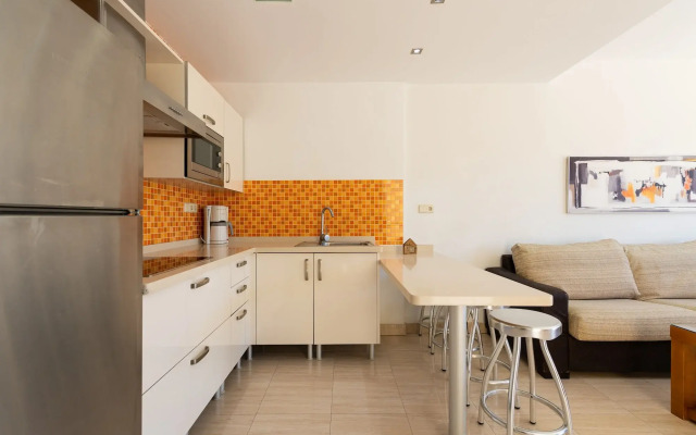 Holiday Club Sol Amadores Hotel