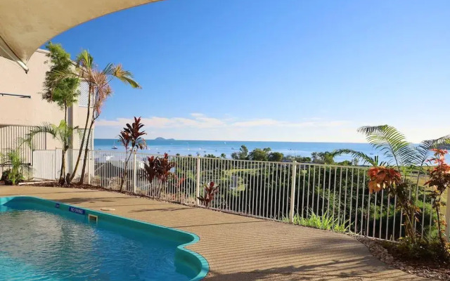 Ocean View 10 Pool & Spa