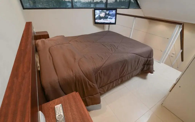Hotel Luzon
