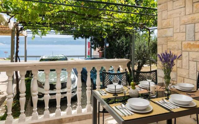 Apartments Divna Tomas