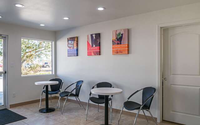 Motel 6 Bay Saint Louis, MS