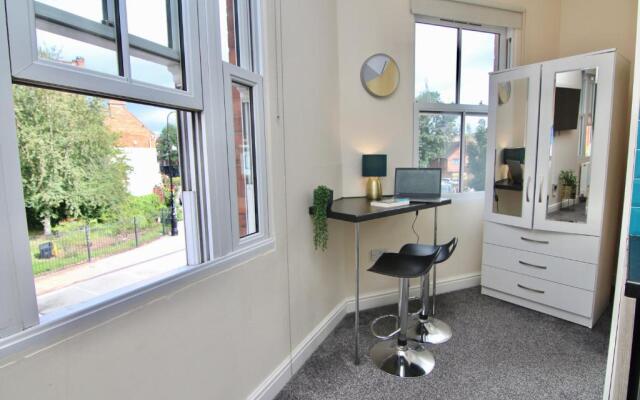 Cosy Studio 3 mins Walk To Coventry Cathedral