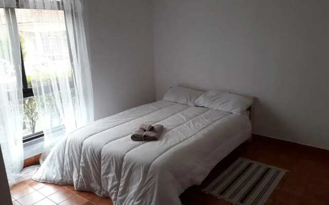 Backpackers Hostel Fonte Da Telha