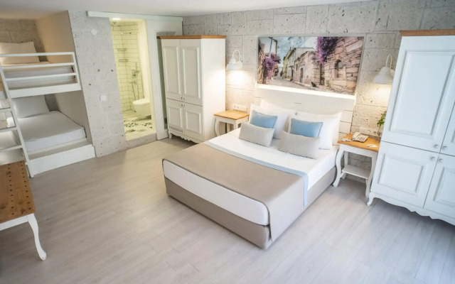Mark Warner Phokaia Beach Resort