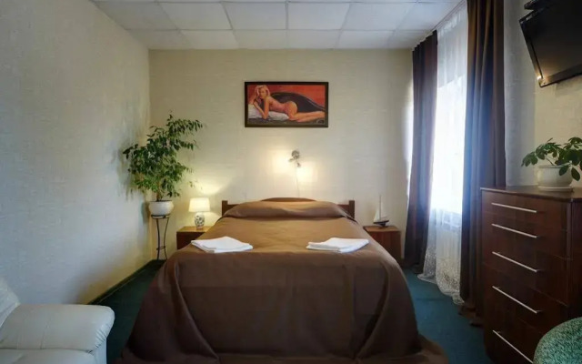 Отель Парус