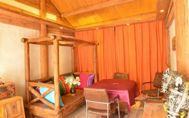 Sanse Yunhe Inn Lijiang Ancient Town