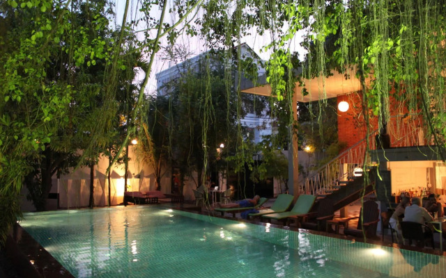 Circa 51 Boutique Residence