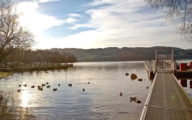 Lake Winds Lodge