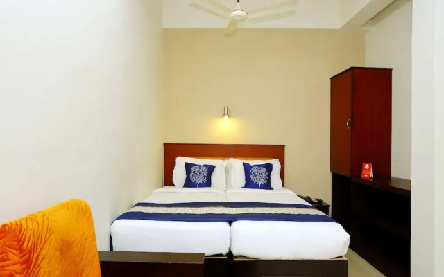 OYO 9116 Thamburu International Hotel