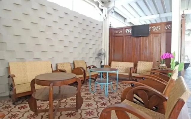 Rumah Kandjani by RedDoorz