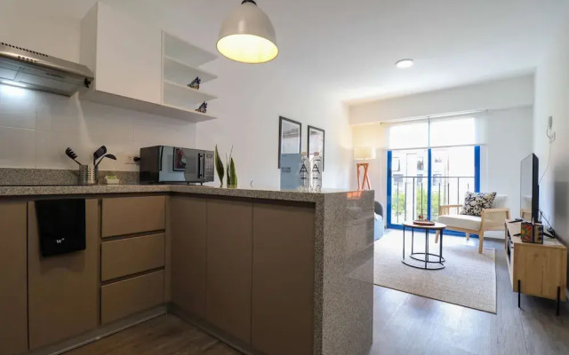 w Radiant 1BR w Perfect Balcony in Cusco