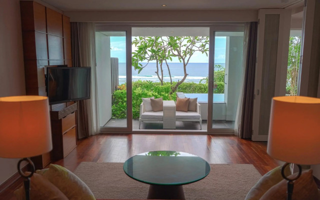 Samabe Bali Suites & Villas