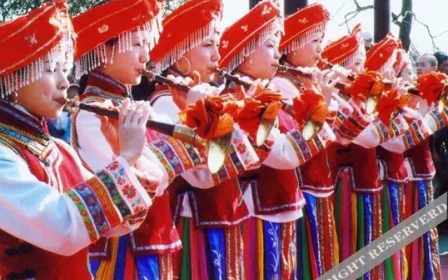 Qingjiang Tianlongwan Holiday Hotel