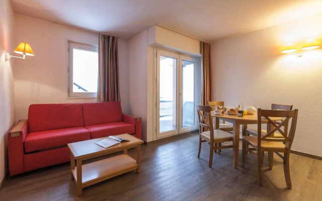 Residence Pierre And Vacances La Riviere(Formerly Residence Maeva La Riviere)