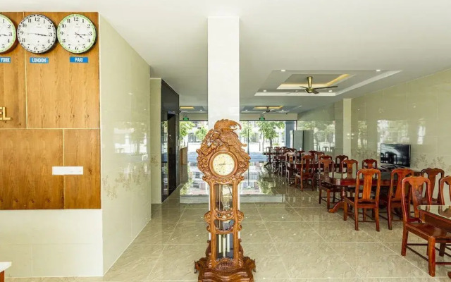 Oyo 325 Mai Hung Hotel