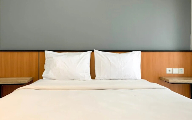 Minimalist and Comfort Studio at West Vista Apartment – Guest Rooms – Jakarta