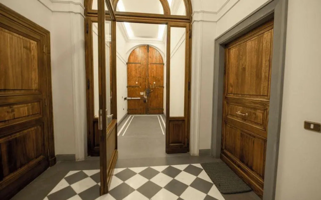 Indipendenza Apartment by Mamo Florence