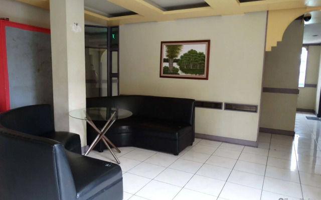 OYO 790 Mango Inn